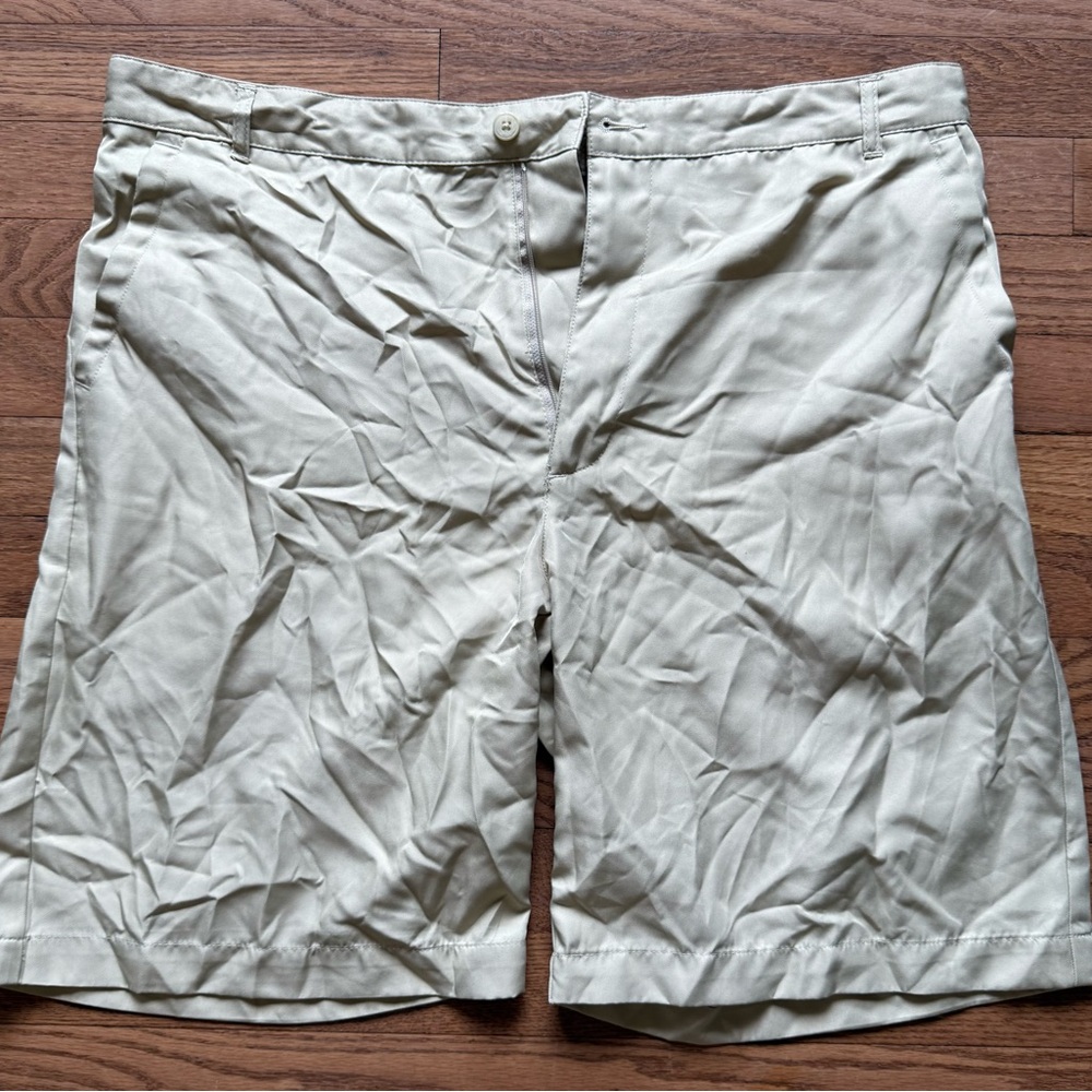 Men's Tan Shorts
